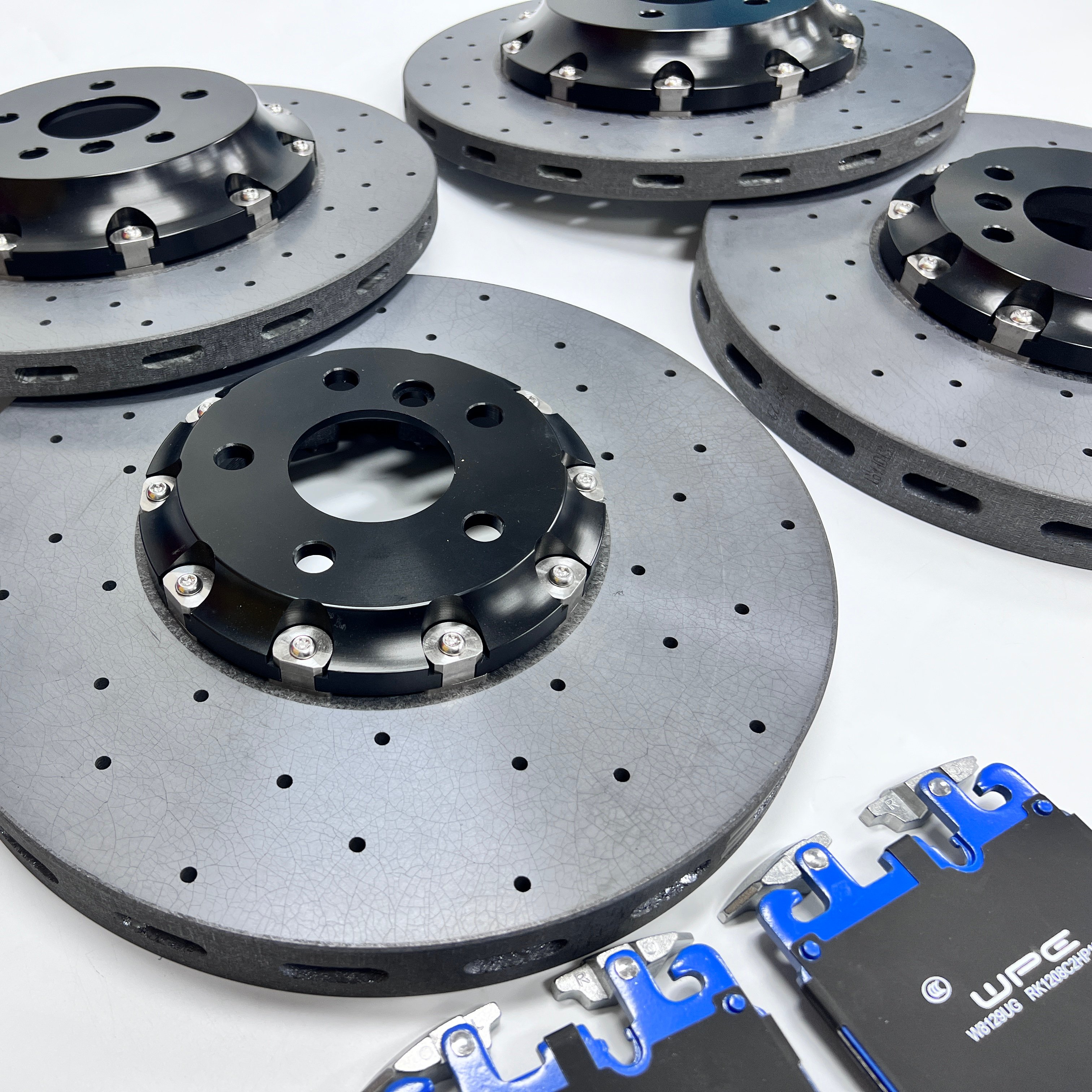 Big Auto Brake System Parts for BMW 3 Series 4 Series 5 Series X4 X5 X6 X7 Brake Disc for Original Replacement of PCCB Ceramics